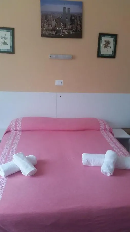 Hotel Manolita リミニ イタリア